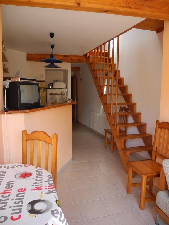 Apartment Cal Viola Torroja الغرفة الصورة